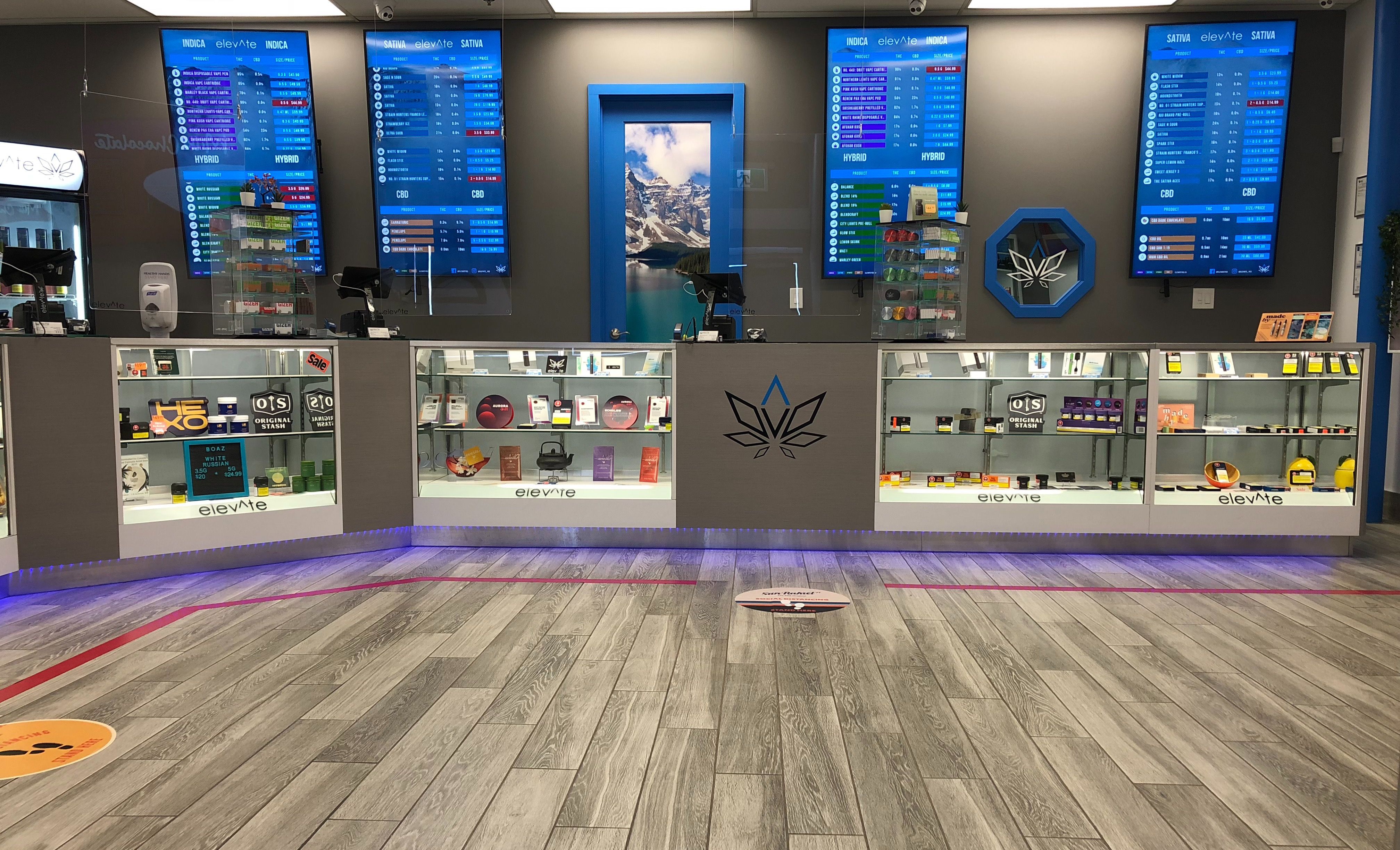 Cannabis Store Elevate - Edmonton 167th St - 0