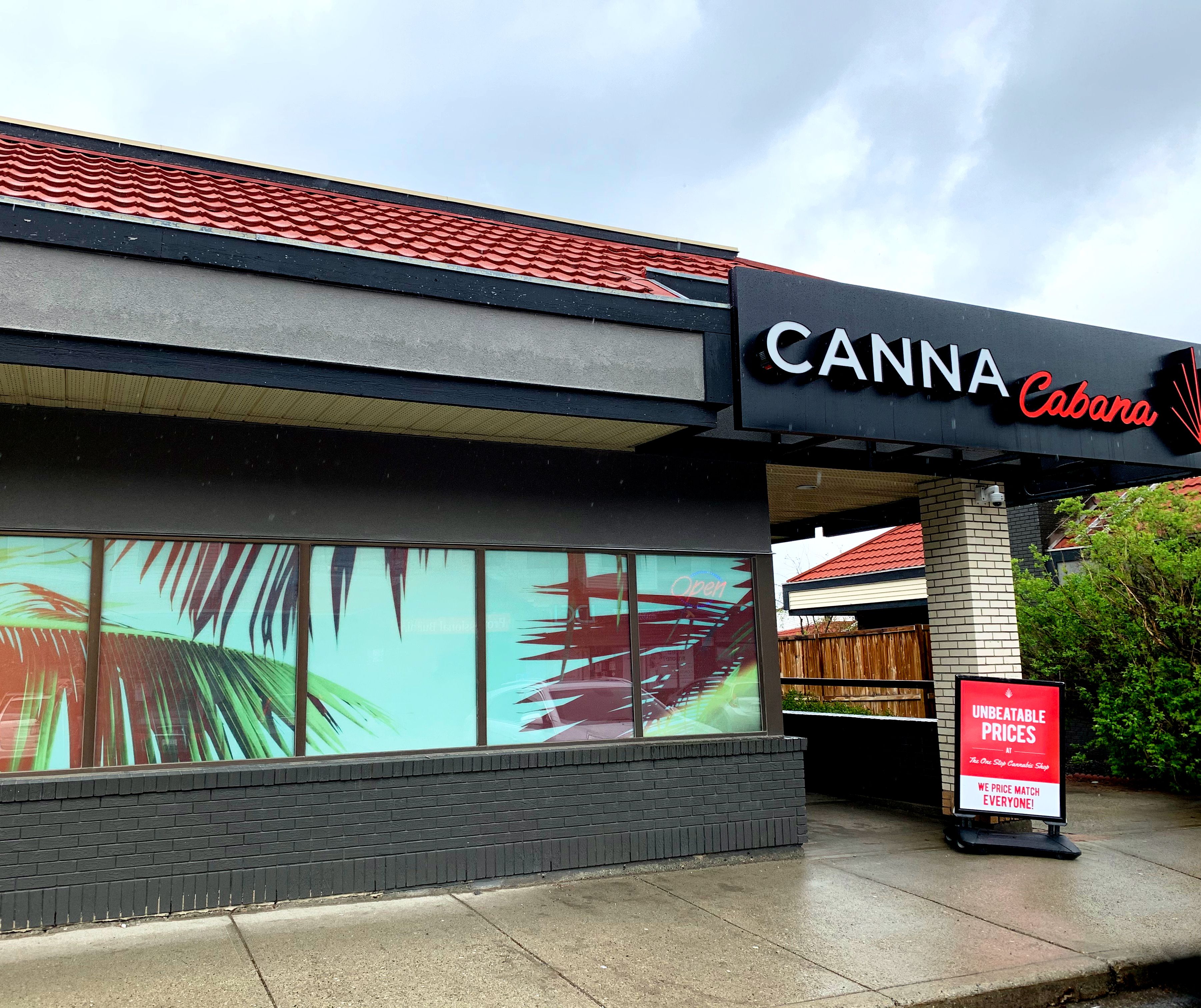 Cannabis Store Canna Cabana - Calgary, Crowfoot - 7