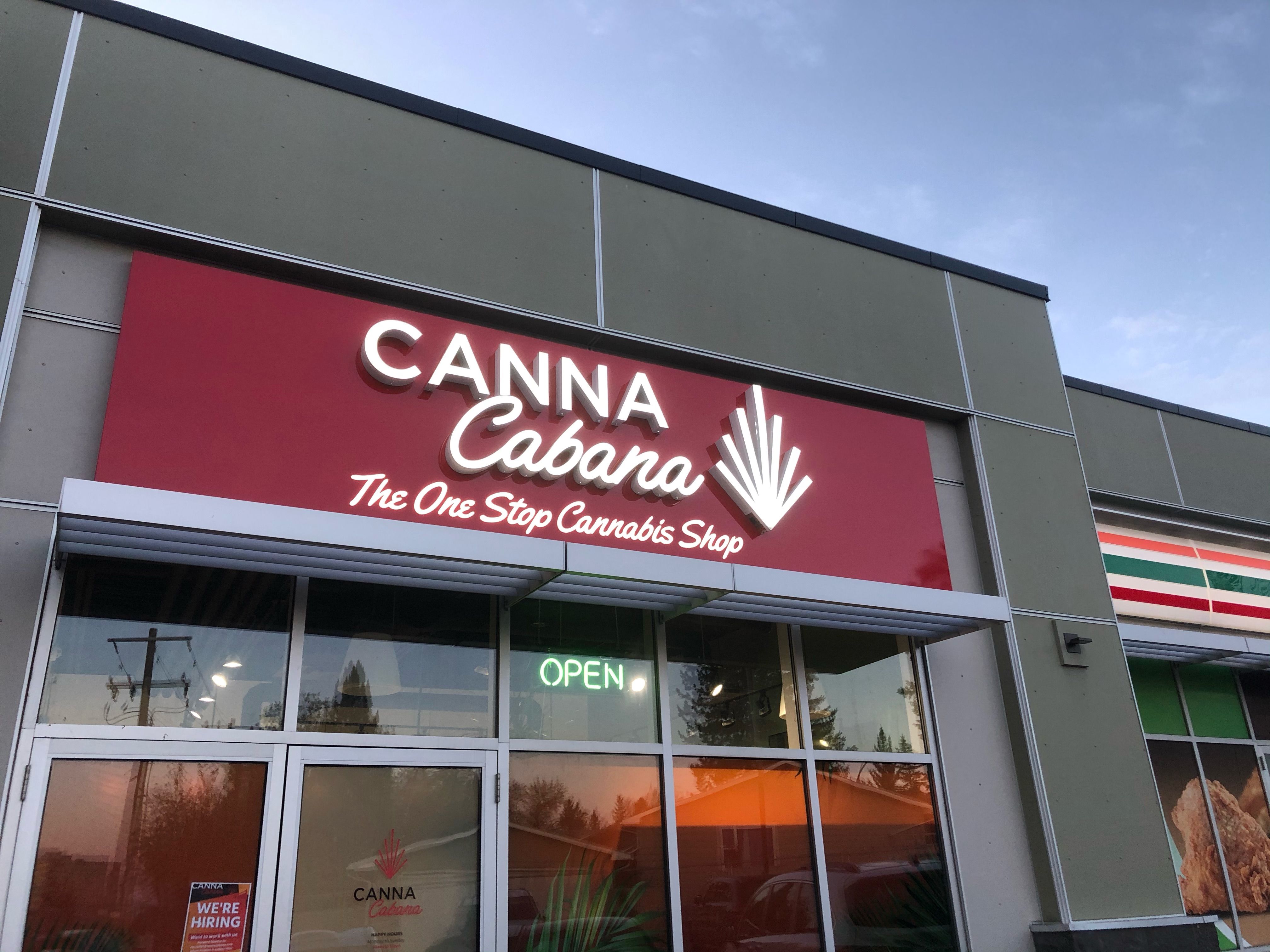 Cannabis Store Canna Cabana – Calgary, Southland - 11