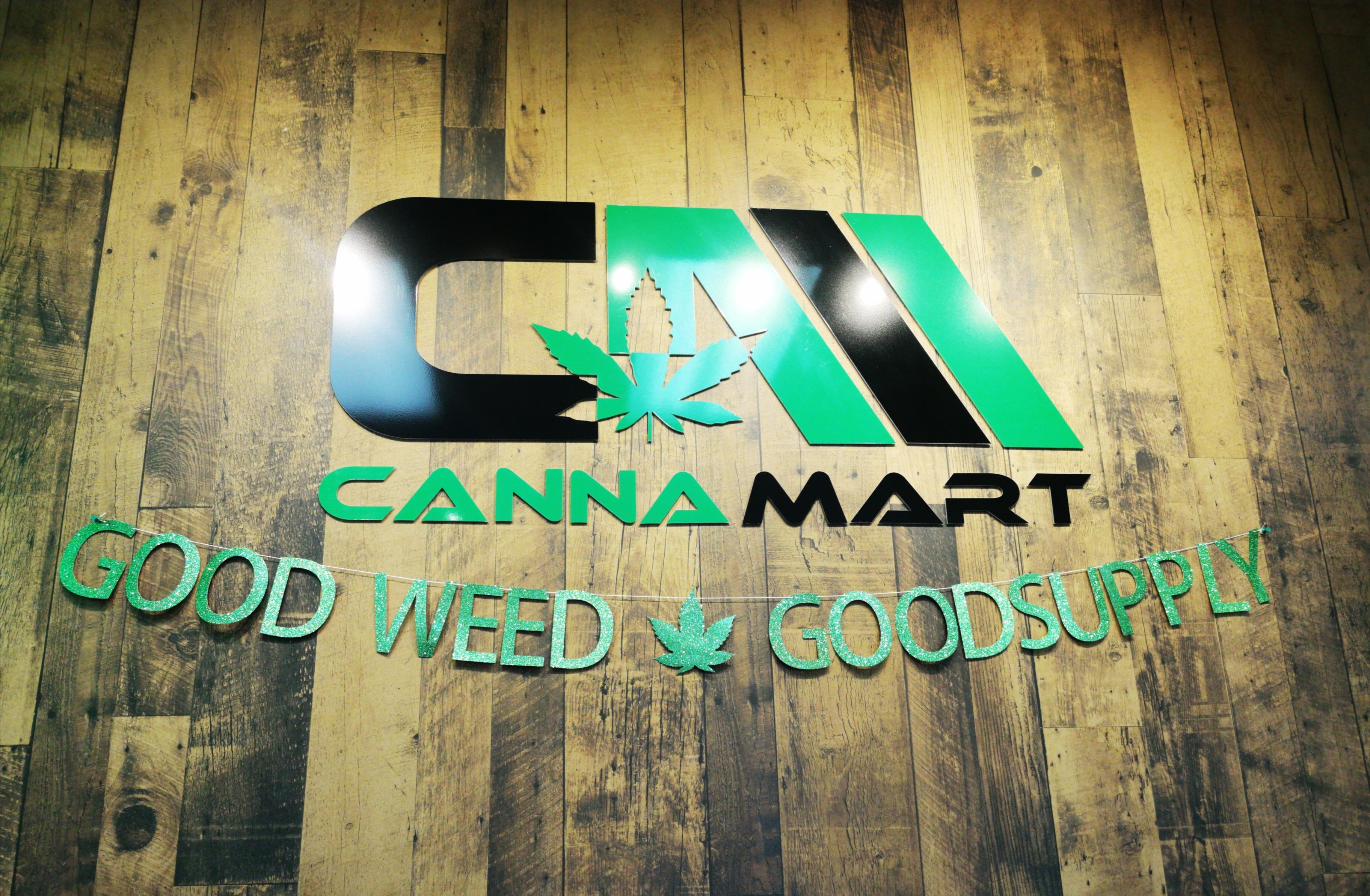 Cannabis Store Cannamart - Scarborough - 11