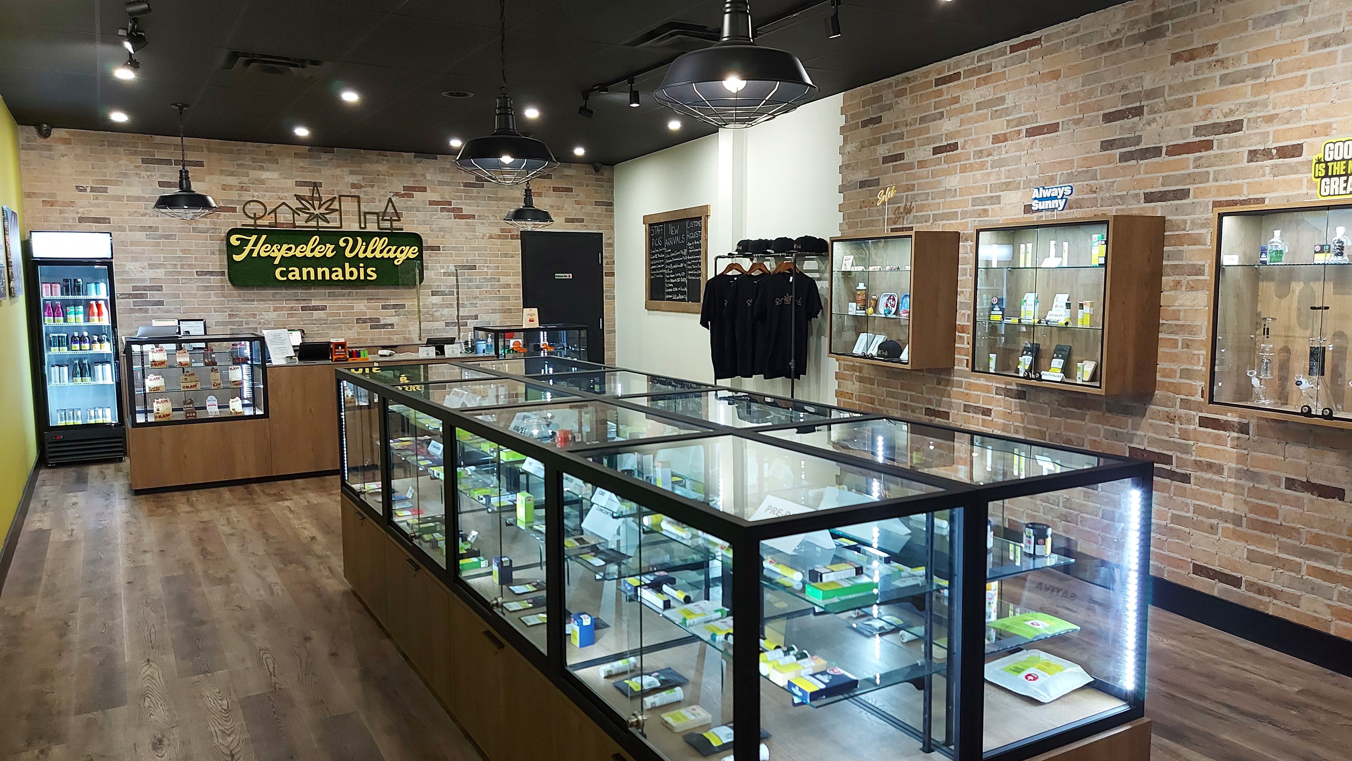 Cannabis Store Hespeler Village Cannabis - Cambridge - 5