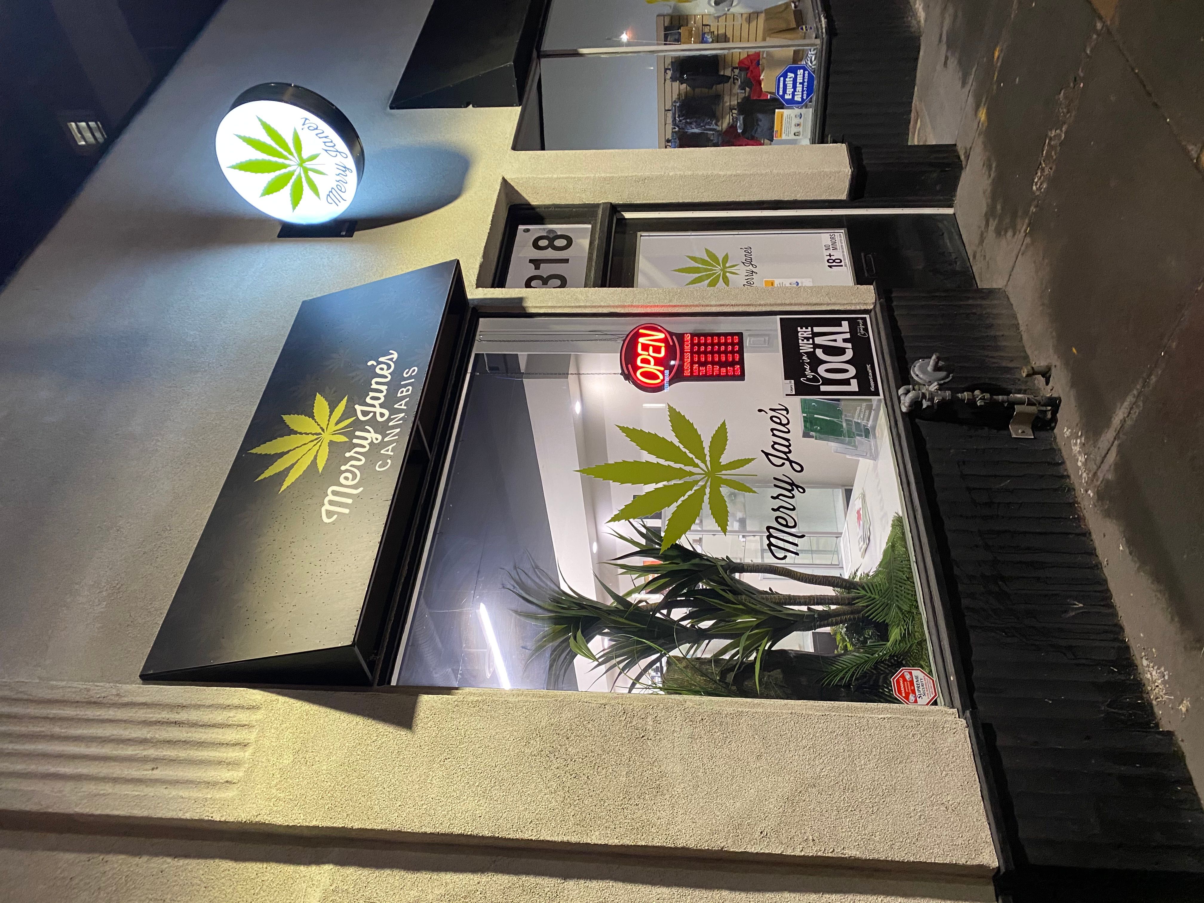 Cannabis Store Merry Jane’s Cannabis - 2
