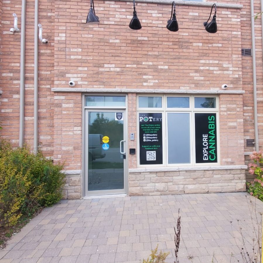 Cannabis Store The Potery - Guelph - 6